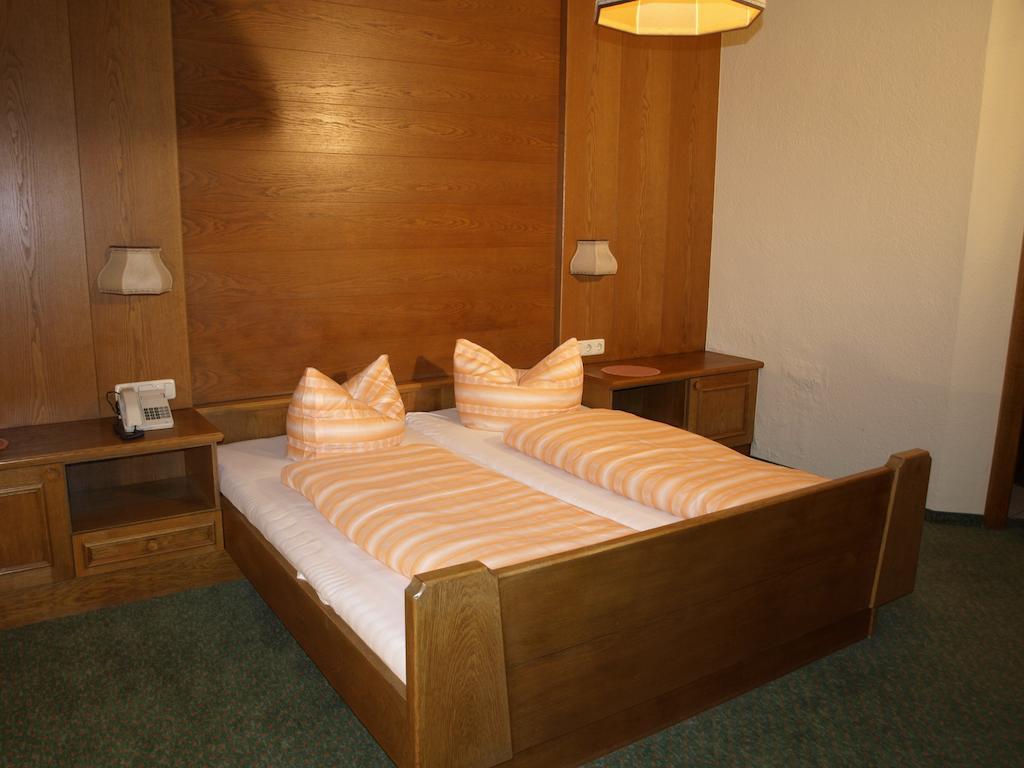 Haus Karin Hotel Solden Room photo